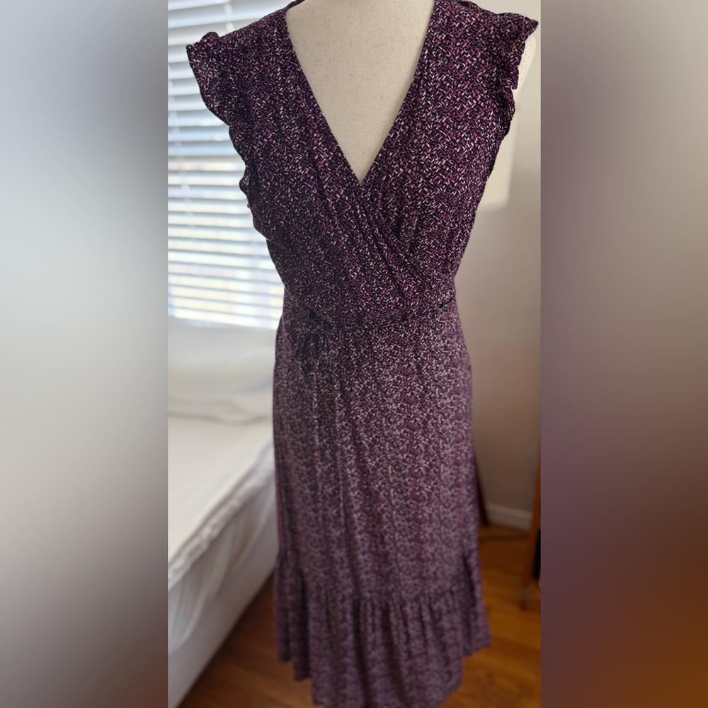 Elegant Purple Patterned Women's Wrap Dress